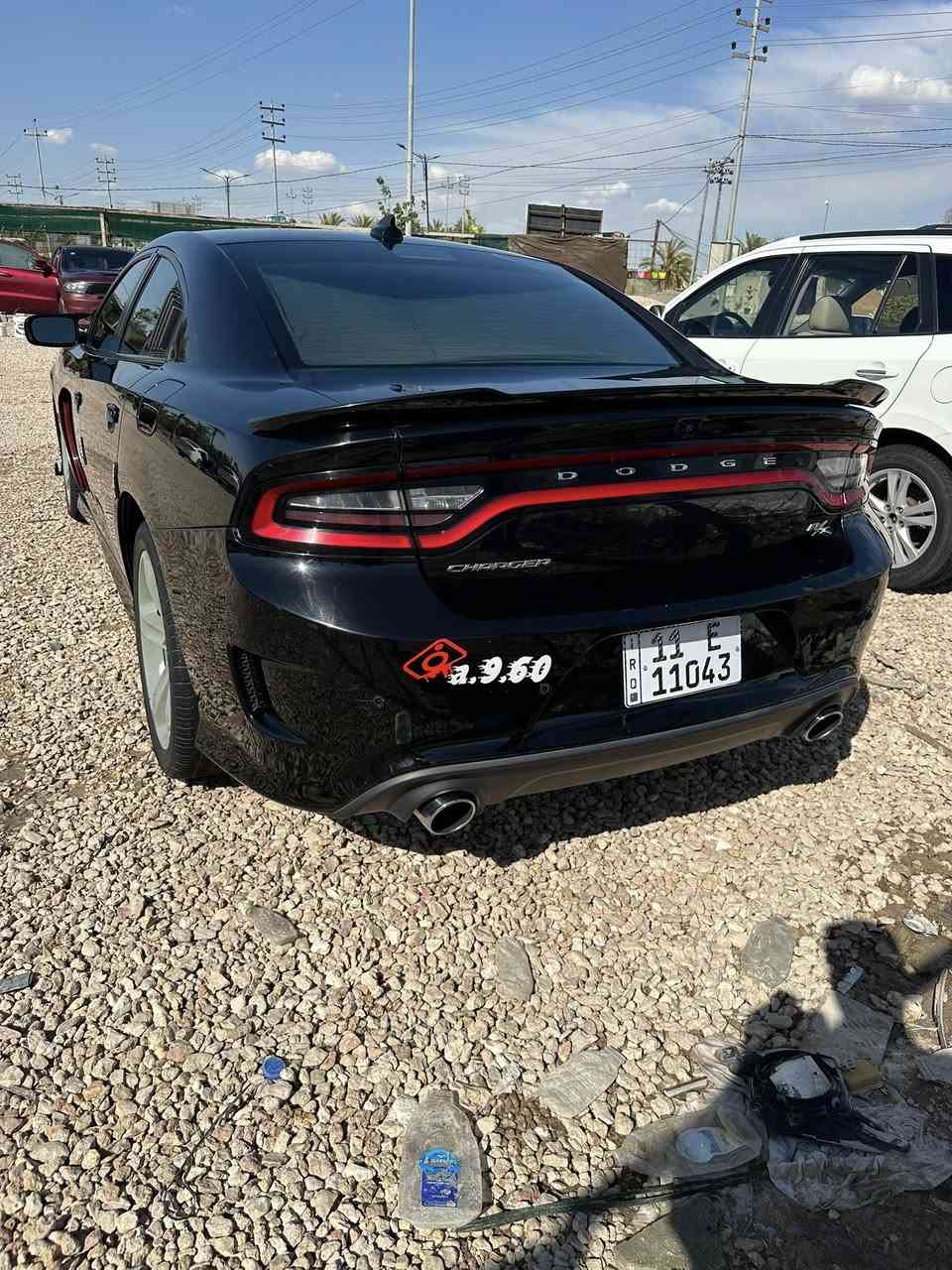 سلام عليكم جارجر للبيع موديل ٢٣ RT ماشيه ٥٠ اي واحد يريده يتصل  بيه ٤ قطع ابيع حزام ***********
