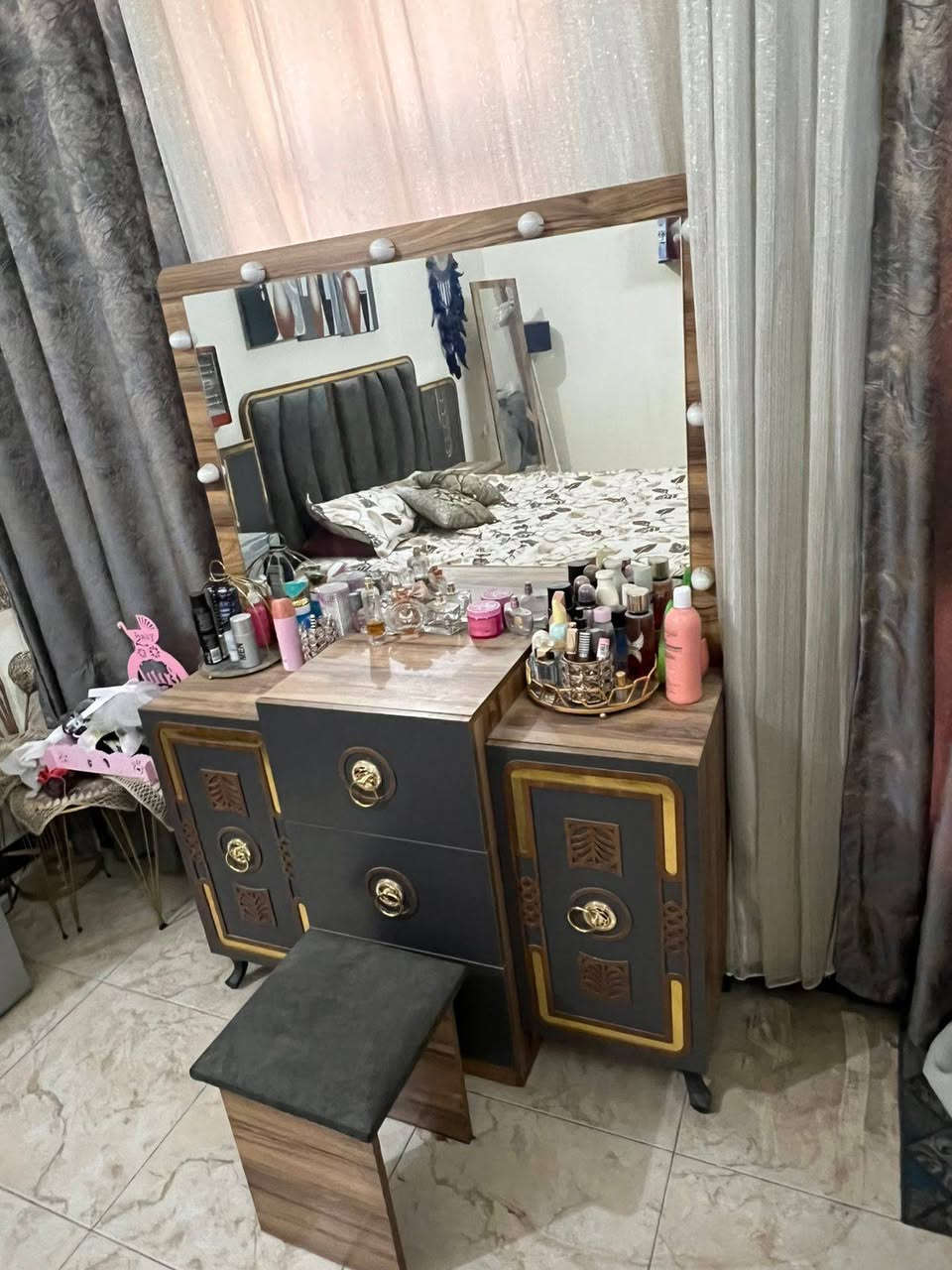 غرفه نوم للبيع استخدام قليل ٩قطع مكاني البياع ويا الدوشك وثلاجه فندقيه السعر على خاص


**إذا كنت صاحب هذا الإعلان وتريد حذفه لأي سبب، رجاءا أرسل رسالة إلى الدعم الفني**