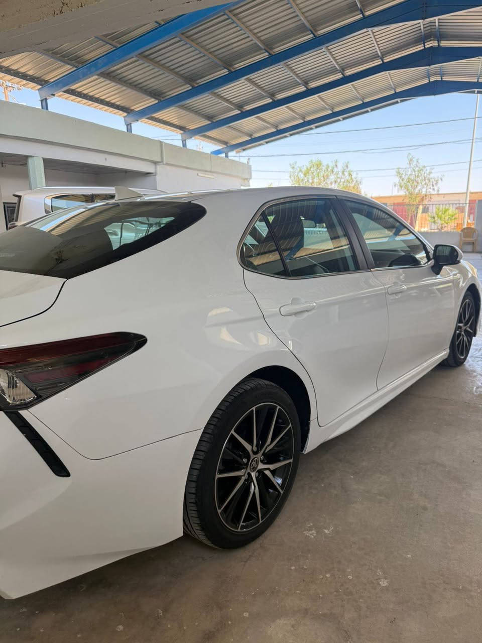 السلام عليكم 
للبيع 
كامري موديل 2024 مواصفات SE مرقمه معوقين كركوك
شرط وكاله عامه من المعوق 
 ماشيه 44 الف ميل حقيقي 
صور الضرر مرفق بالمنشور 
السعر  205 وبيها مجال بسيط 
عنوان السياره ناحيه الزاب 
للاستفسار الاتصال على الرقم التالي 
***********
