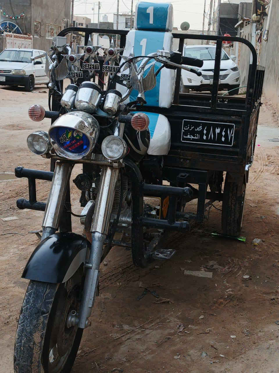 سلام عليكم شباب ستوته للبيع 2007رقم اسود سنويه كرتونيه المكان نجف حي العسكري بشرع سبيس مليون وخمسميه بيهه مجال حك الجيه رقم لهتف ***********وبيكم خير ودللو
