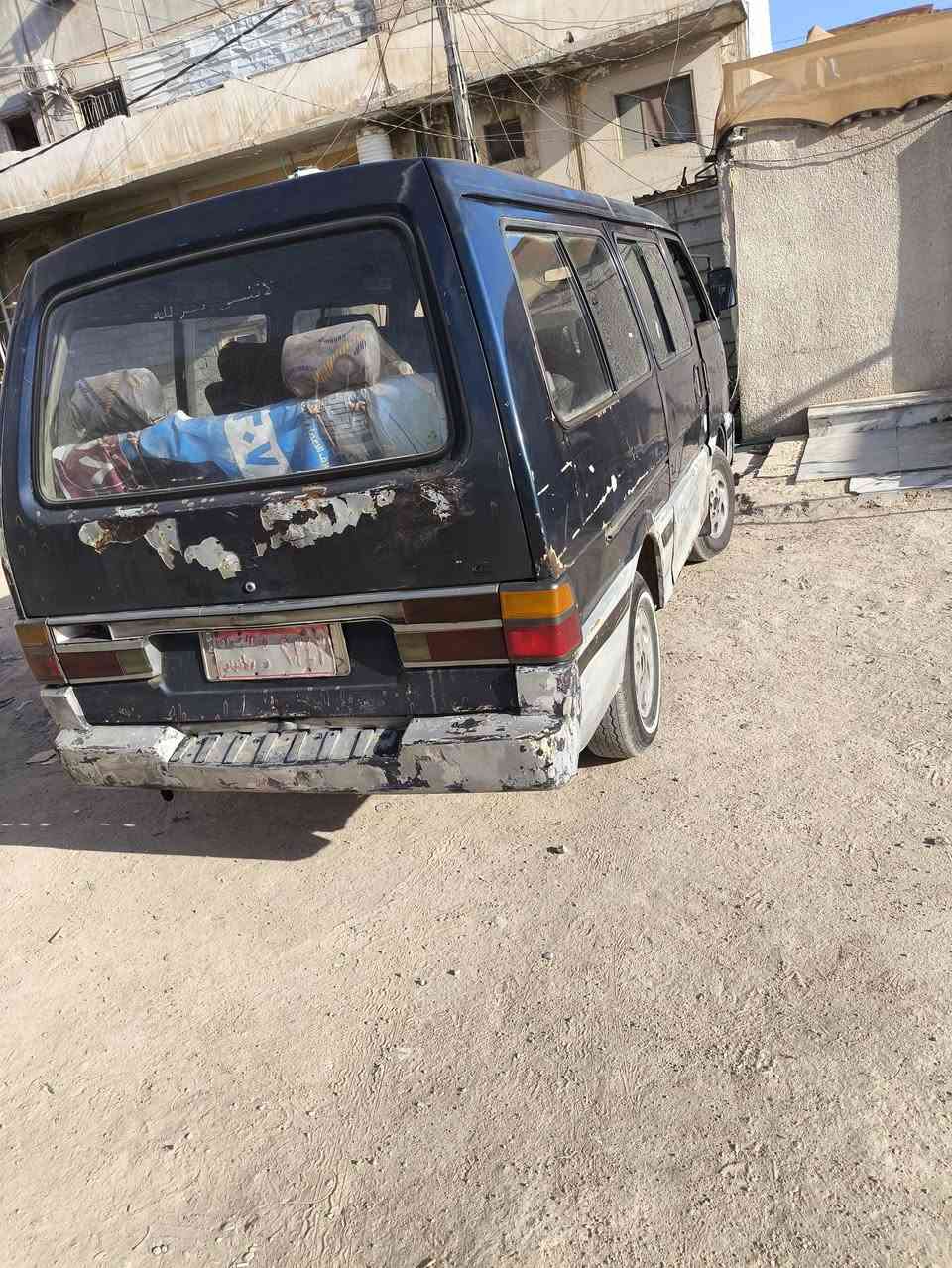 كيه بسته موديل ١٩٩٤سياره كير مكينه خير من الله بوم اكسل سياره نضيفه كهربائيات كله شغله تخم تأير هيه عليه ٦٠ الف ينزلن من سعرها راعيه بل كوت عندي وكاله عامه بيها خط حي العامل بيها 
سياره معروضه ١٩بيها مجال رقمي *********** مكاني كربلاء
