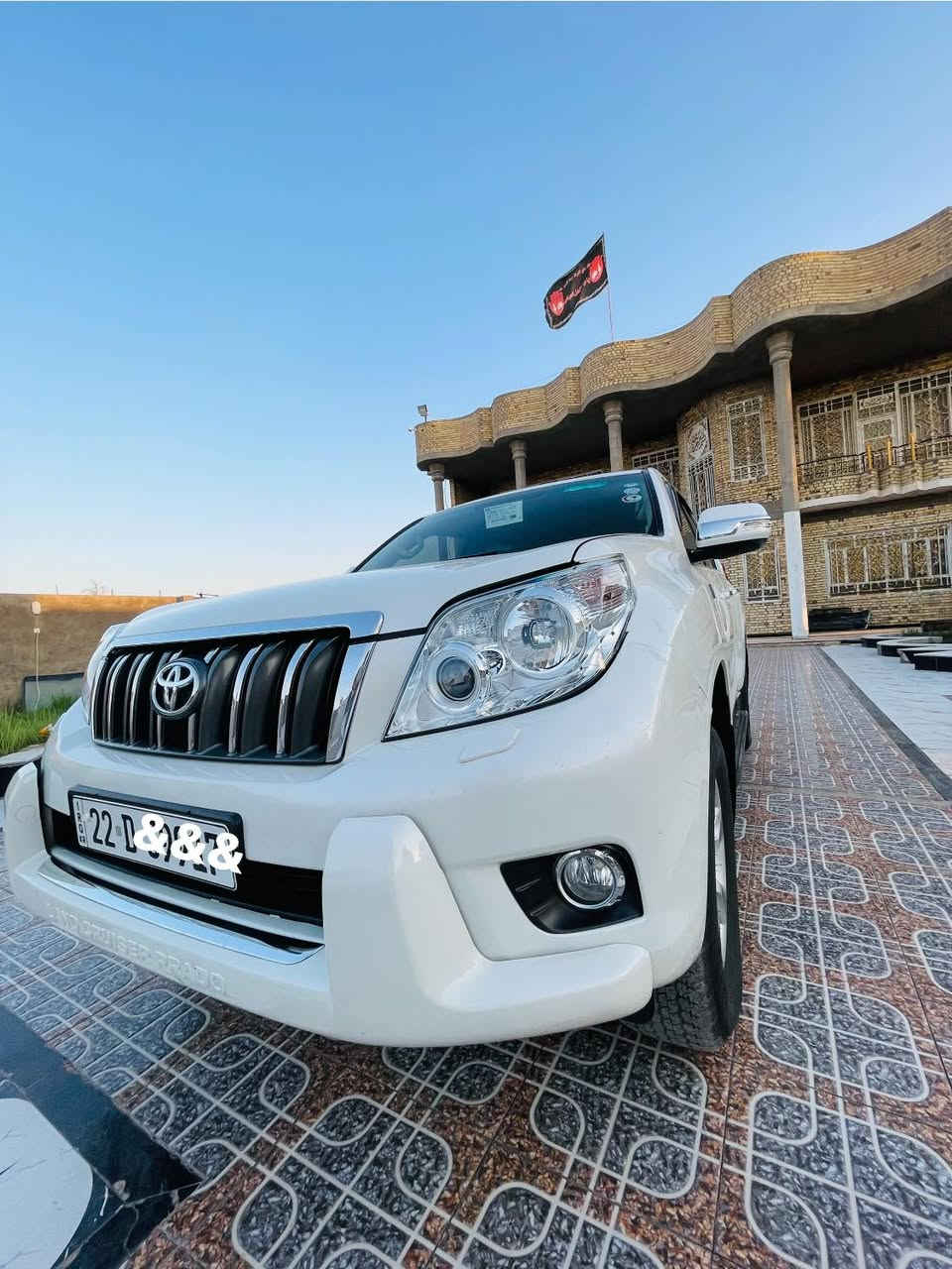 # السلام عليكم
.للبيع او مراوس  

. برادو 2013 خليجي 

— محرك 6💪
4000cc

فول موصفات 

-.بصمه 

.فتحه 

:فور ويل 
 
زراك بلايت 

ترحيب 

.كامره وشاشه

//حساس خلفي 

دبل تناكي  

سبير تعليك 
؛؛
؛؛؛؛ شاير بل مري 

تحكم ستيرن 

ثلاجه 

؛؛بلوتوث اواكس USD

سيدي 6 قراص 

سستم صوت بلاد مجسم 

تبريد 3 قطع 

7 راكب 

لايت زنون  

مكفوله بدون قطره. صبغ بيهه بارد 4 اصابع فقط

كلشي عل وضع شركه 
مكينه كير كفاله 
حته دعاميات مكفوله 
***********
 شرط سونار. رقم اربيل. هزه جديده شرط تحويل 

سعر 305 وبيه مجال قليل جدا
