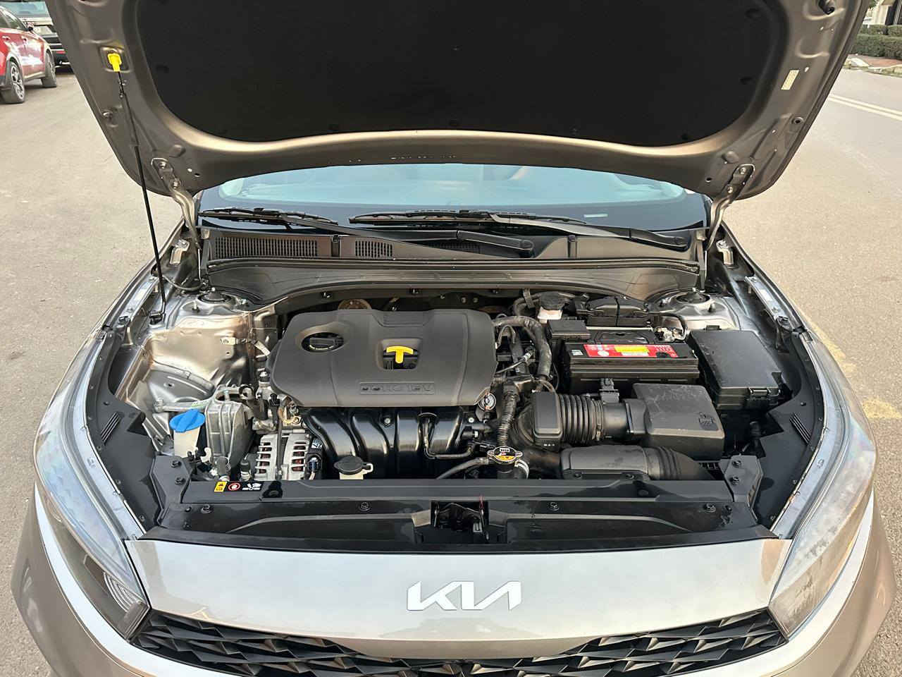 السلام عليكم
فورتي وارد امريكي موديل ٢٠٢٣
نص مواصفات 
المعروفه
حادث موضح بالمنشور
نفسهن مصلحات  بدون ايرباكات
السعر ١٦٠ وبيها مجال الشراي يتصل 
***********
