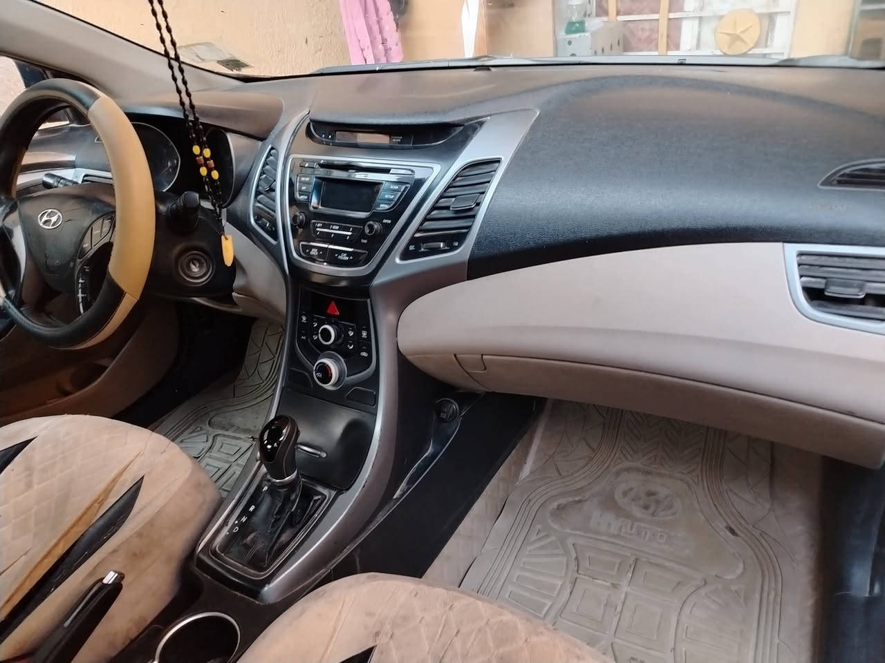 سلام عليكم عندي الانتره 14امريكي حادث بيها بنيد رقم كربلاء تحويل ثاني يوم بسمي السياره ***********
