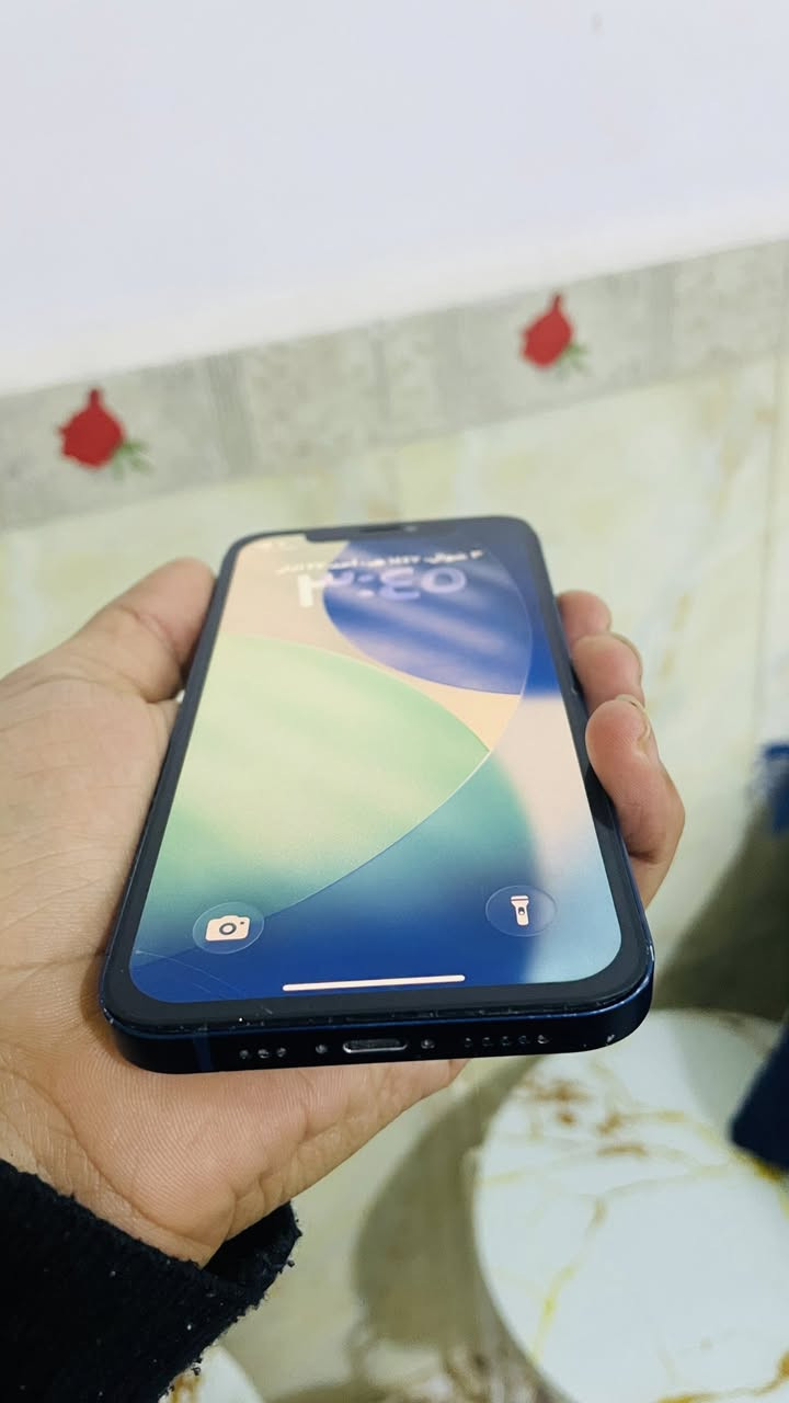 السلام عليكم 
ايفون 12 العـادي
الـــلون ازرق
الذاكره 128 
التلفون مستبدل شاشه+ بطاريه١٠٠
نت 
اتصال
كامرات 
كله شغال بدون اي خلل
السعر 210 وبي مجال بسيط
مكاني بابل/للاستفسار خاص او ***********
