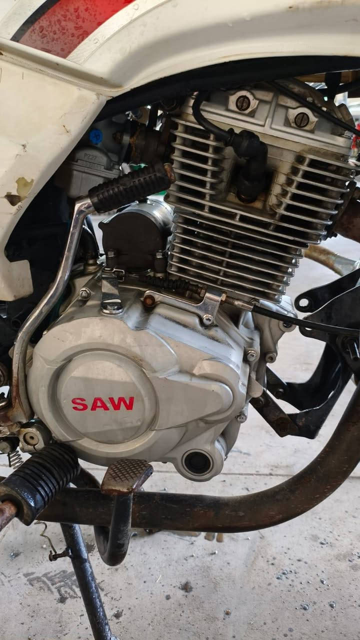 السلام عليكم موطور سنكي للبيع كهربايات كلهه شغاله محرك ممدوده علي سبانه موطور نضيف وحلو موديل 18 اوراق كامله بس بي راس الباتري مشورث يرادله بس باتري ويشتغل سلف السعر 600 وبي مجال ***********
