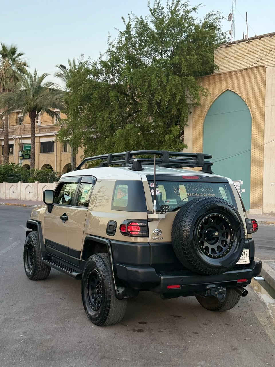 السلام عليكم

تويوتا اف جي كروزر خليجي موديل 13 لون بيجي مميز 🔥❤️

1️⃣فور ويل
 
2️⃣دبل تانكي

3️⃣درع ميكنه trd

4️⃣ 5ويل كب ميثود + تايرات كومهو  نظيفه جدا

5️⃣ شاشه كبيره 

6️⃣بروجكترات اماميه وخلفيه واللايت لد ابيض 

7️⃣ بوصله ودرجة الحراره 

8️⃣ ارضيات حوضيه اصليه 

9️⃣جهاز قراءه الاعطال والعدادات OPD 

1️⃣0️⃣داخل بيجي والكشنات مخمل

1️⃣1️⃣سيبايه بوري عريض اصليه 

1️⃣2️⃣سستم صوت اصلي كامل  مبدل من عالم المضخمات 

1️⃣3️⃣ شماسيات عدد ٢ + تجاوي عدد ٢

1️⃣4️⃣السياره مصروف عليه هوايه وكلشي بيه اصلي وكافه الزيوت مبدله 

1️⃣5️⃣مكفوله كير ومحرك وصبغ 
فقط بارد جاملغ امامي عكس السايق على كد شبر 
و جاملغ خلفي خلف السايق على كد شبر

1️⃣6️⃣السعر 25 وبيه مجال 

مكاني بغداد 
للتواصل  #***********
