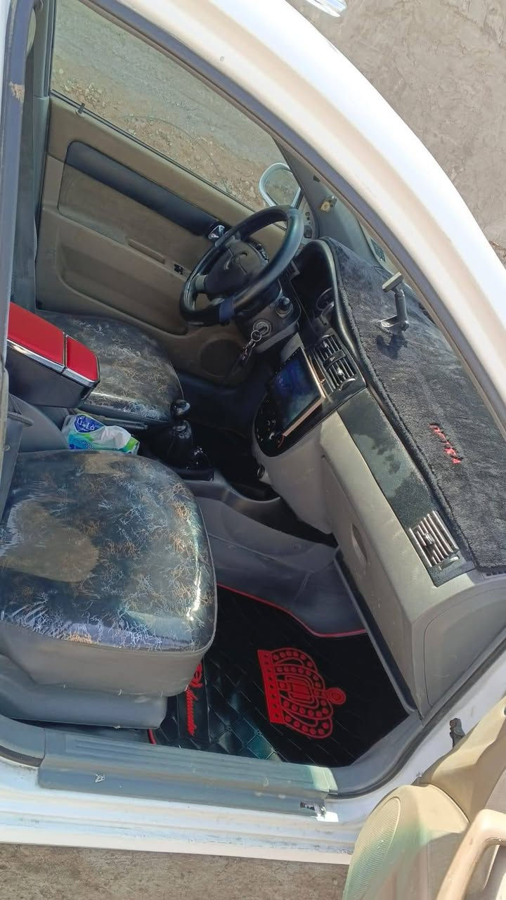 اوبترة موديل 2004 كلشي شغال سابقن جانت تكسي و اتحولت خصوصي مصبوغة عام اريدها 55 أو مجال قليل مكاني بغداد الحسينية مال راشدية رقم موبايل ***********
