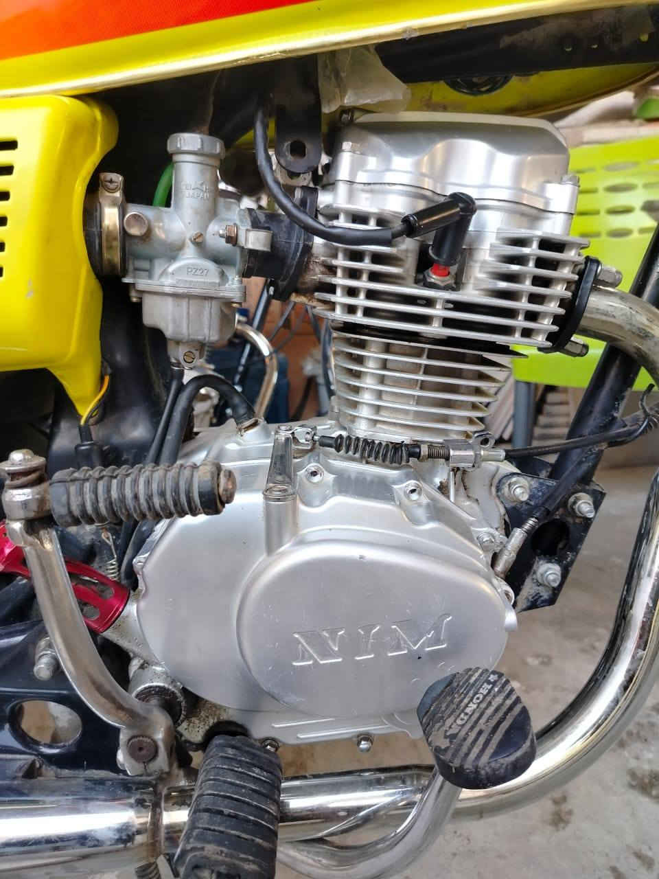 السلام عليكم دراجه امتياز للبيع سعر 600 اوراق تواصل هذا الرقم‏‪0775 483 0883‬‏
