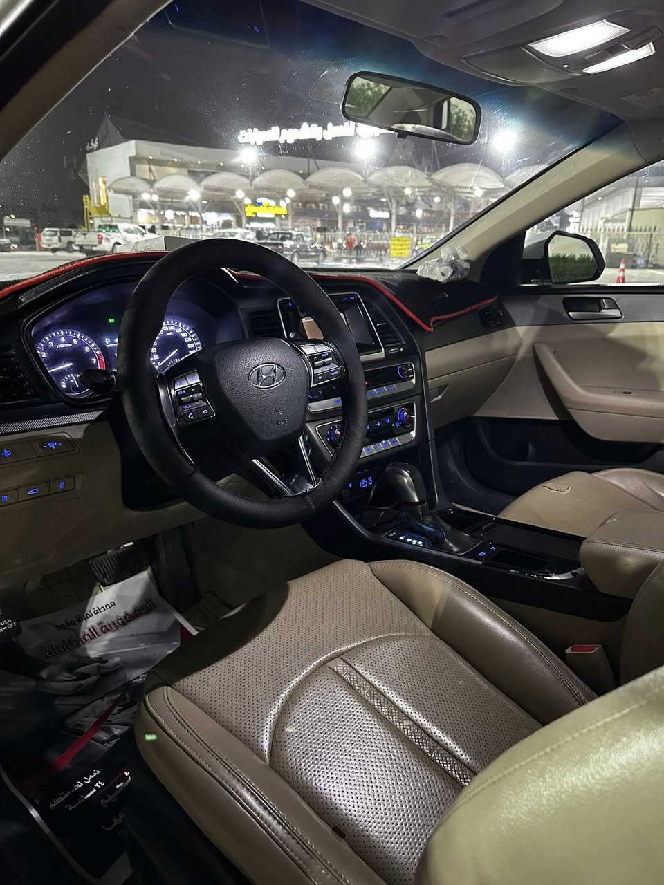 للبيع
سوناتا 2018 خليجي بانورما ماشيه 142 
***********
