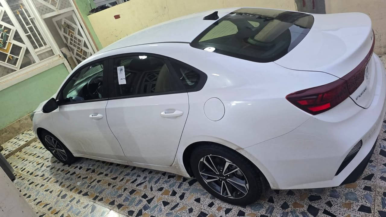 السلام عليكم فورتي كيا موديل 2024 وارد أمريكي للأستفسار ***********
