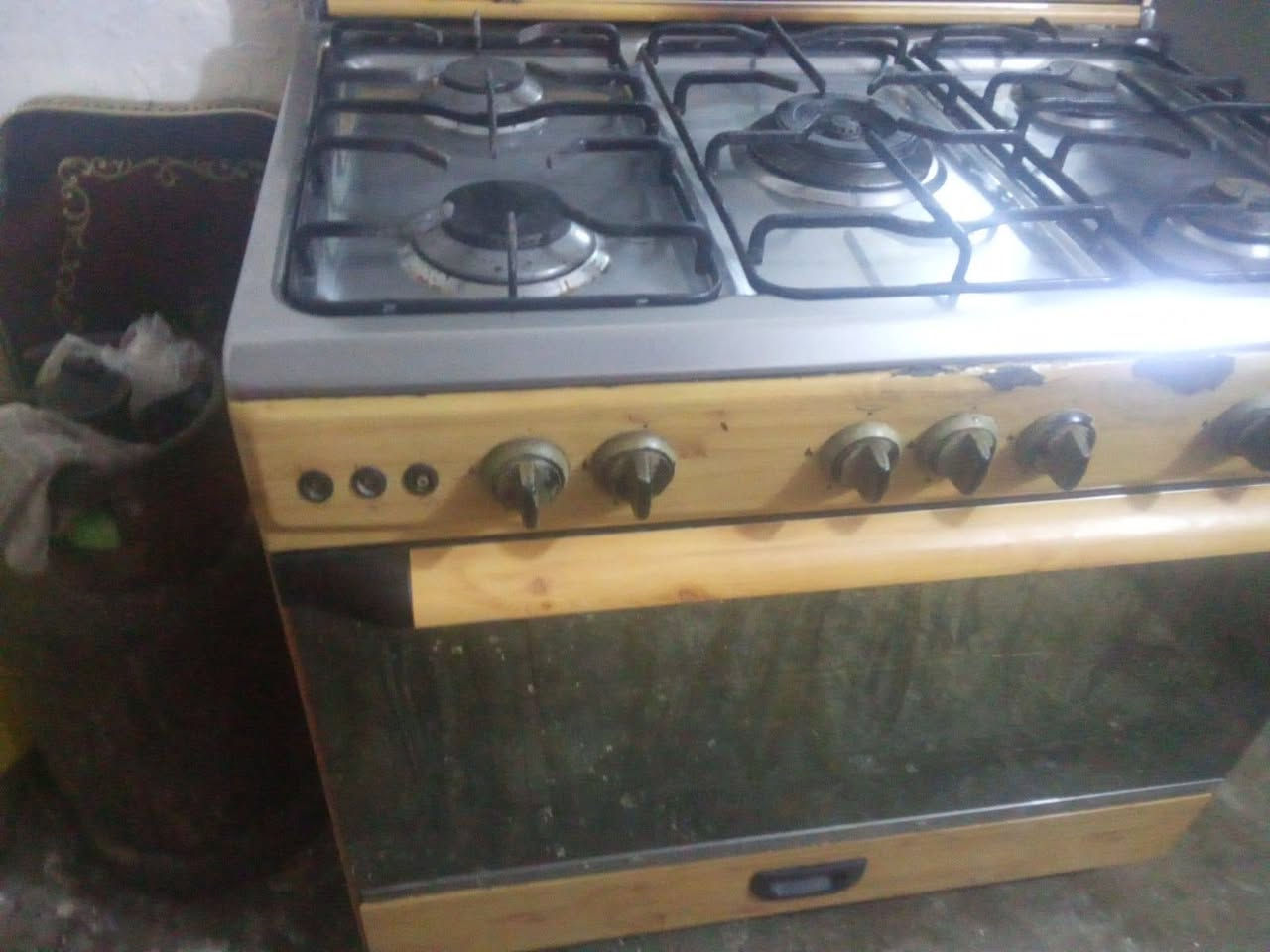 السلام عليكم
طباخ للبيع السعر 150
العنوان مدينة الصدر


**إذا كنت صاحب هذا الإعلان وتريد حذفه لأي سبب، رجاءا أرسل رسالة إلى الدعم الفني**