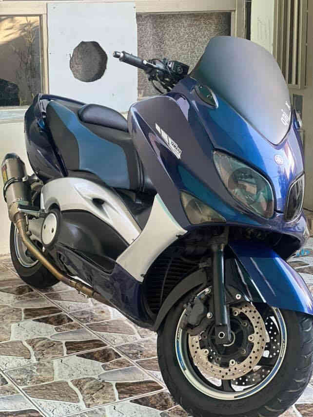 سلام عليكم 
دراجه تي ماكس 
مكفوله كفاله عامه
 دراجه تخبل. بيها مكينه هاون وناعمه كلش 
شلعه تاكل الكاع ومعدل قوي 
بيها صارنصا رياضي وستيرن وقواعد مري 
تاير امامي خلفي جديد 
كلج دهن جديد 
ادامه كلجات 
تكره سلف بكل وقت 
ماشيه ٣٠ الف
دراجه تخبل ونصبه حلوه 
السعر ٢٣ونص وبيها مجال بسيط 
عنوان ديالى دلي عباس 
رقم 

‭٠٧٧٤ ٦٥٢ ٢٦٦٣‬
رقم صاحب الدراجه وحساب صاحب الدراجه 
احمد محمود
