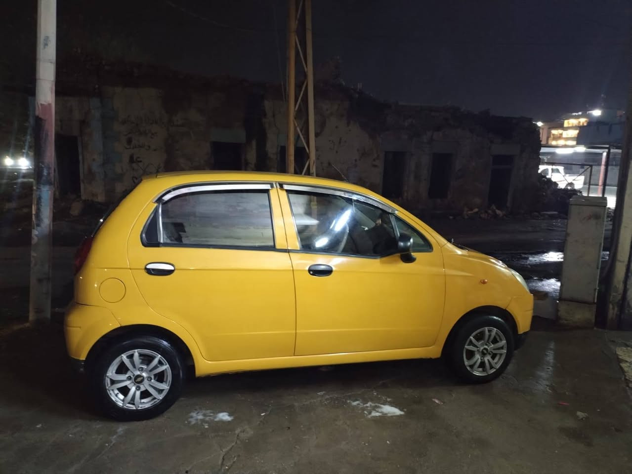 اسبارك 2007 رقم انكليزي مصطرة هيئة مصفرة غرانة صفر صاحبها الشرعي وشرط تحويل سيارة 🚗 جاهزة عشارع مير محرك جديد محرك جديد طخم جديد تواير جديد ضفيرة جديدة ويل كب سيارة خير من الله وهذا رقم صاحب السيارة *********** خاص مفتوح سيارة 🚗 45 ورقة وبيها مجال بيها خيسان مصلح شي بصيط
