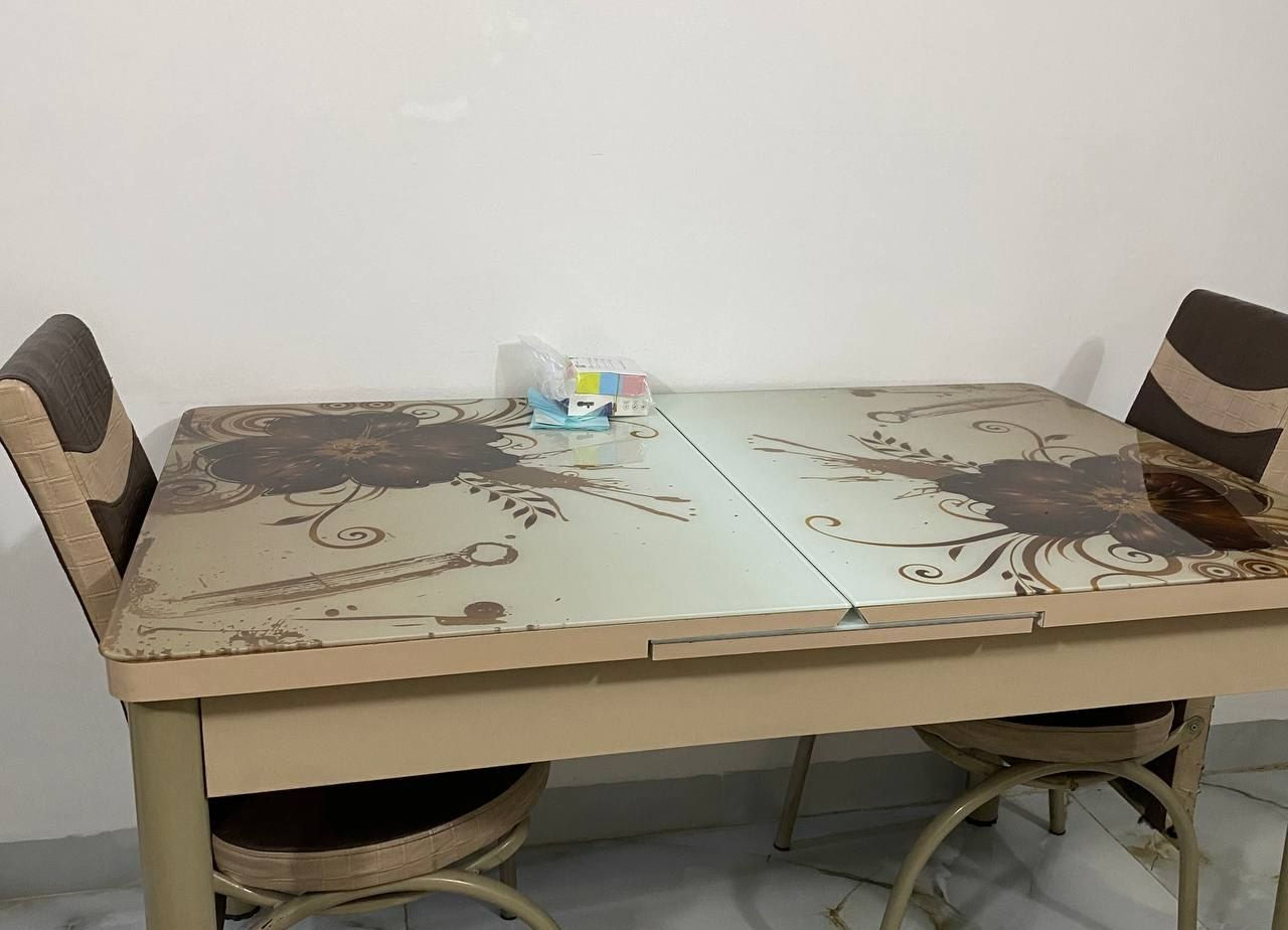 ميز طعام واربع كراسي بدون أي ضرر 
سعر ٨٥الف وبي مجال بسيط


**إذا كنت صاحب هذا الإعلان وتريد حذفه لأي سبب، رجاءا أرسل رسالة إلى الدعم الفني**