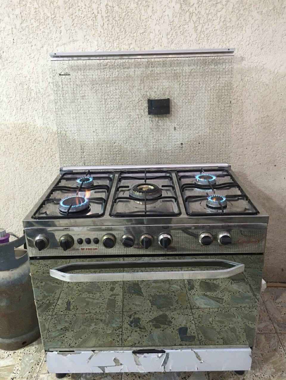 فريش مصري نظيف جدا


**إذا كنت صاحب هذا الإعلان وتريد حذفه لأي سبب، رجاءا أرسل رسالة إلى الدعم الفني**