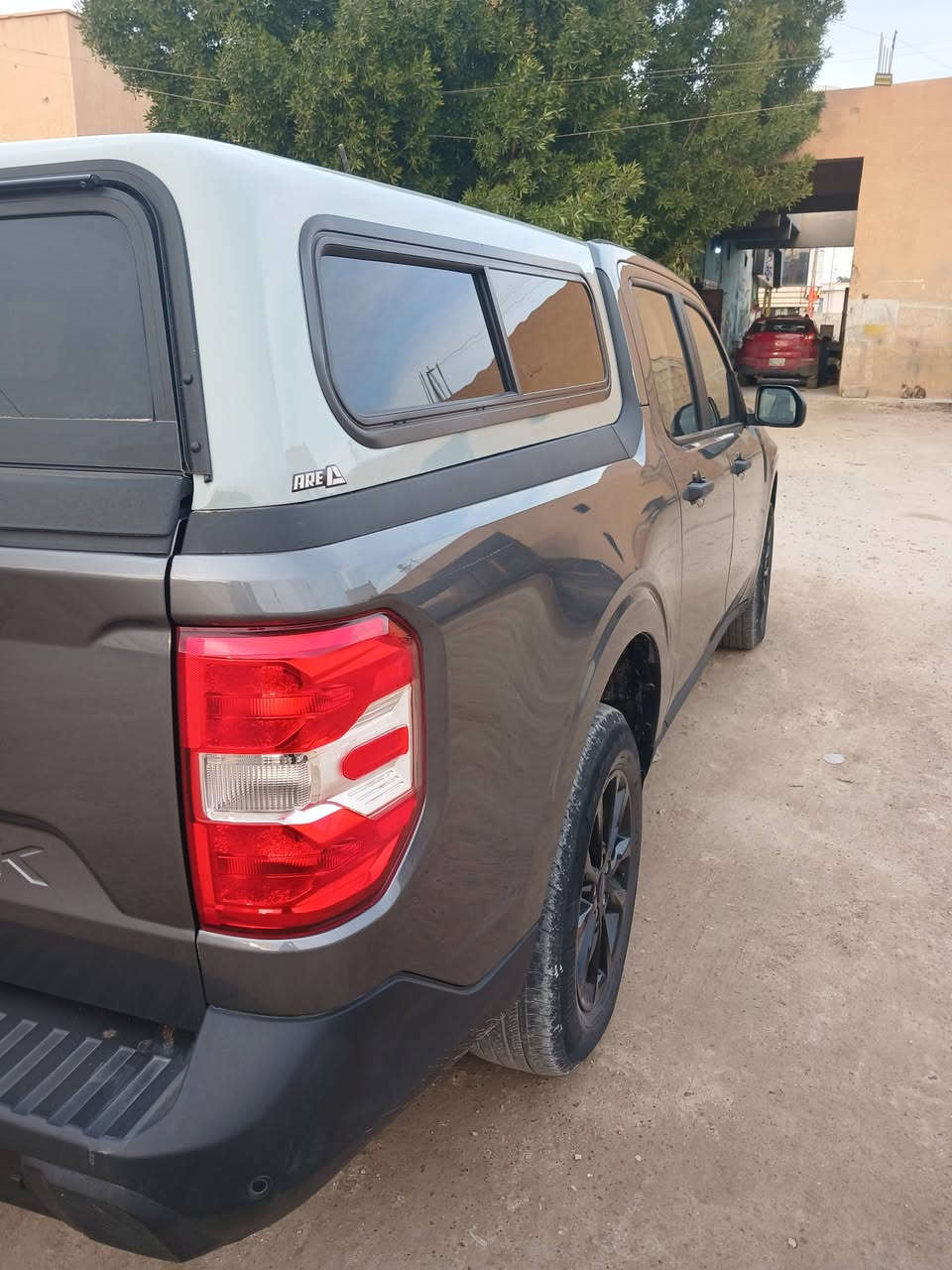 فورد مافريك ٢٠٢٤ هايبرد رقم بغداد بأسمي ماشية ١١ ألف ضررها جاملغ امام السائق السعر ١٨٥ ورقة
السعر بدون القنبورة 
***********
