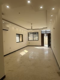 دار للايجار طابق ارضي مغزول مساحة260 متر   في الكرادة قرب كنيسة ماريوس...