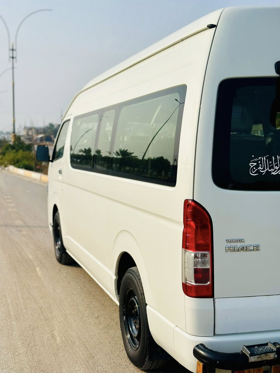 السلام عليكم هايسه البيع موديل17كفاله دوشمه عامه حداديه تخم تاير تبريد ثلج مكان السياره كربلاء***********
