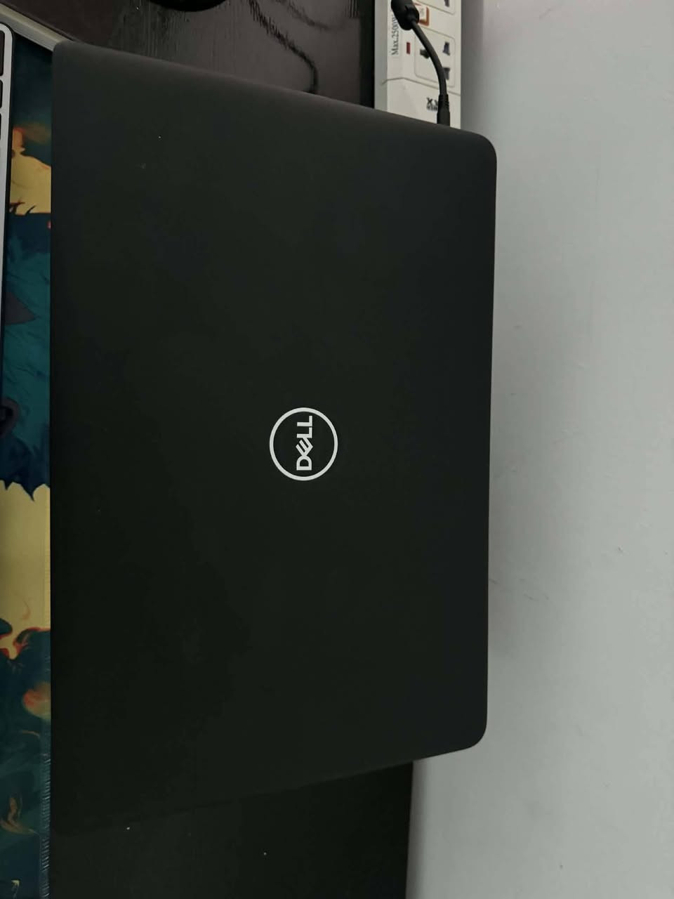 معالج i5 جيل 8
رام :16
هارد:256
10:Windows ويندوز
الابتوب بنضافة 90% 
سعر 275الف
رقم ***********
