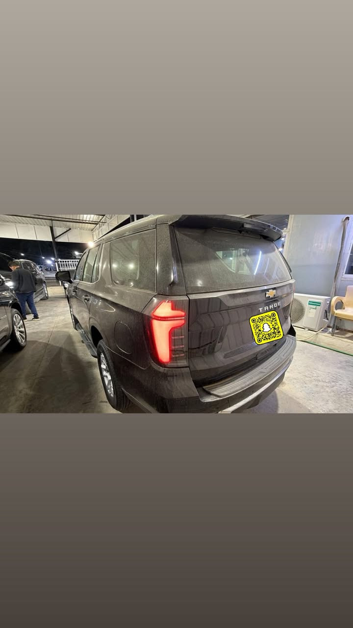 السلام عليكم
للبيع شيفروليه تاهو 2025 
خليجي وكالة المنصور  كفاله عامه من الخدوش والشخوط
مغلفة افلام حماية بالكامل ppf ضمان 10 سنوات
ممشى 15,000
محرك وكير كفاله عامه شرط الفحص
رقم بغداد باسمي تحويل ثاني يوم 
💲السعر58,500 وبيها مجال
🏠الموقع :  بغداد 
☎️الرقم: ***********
