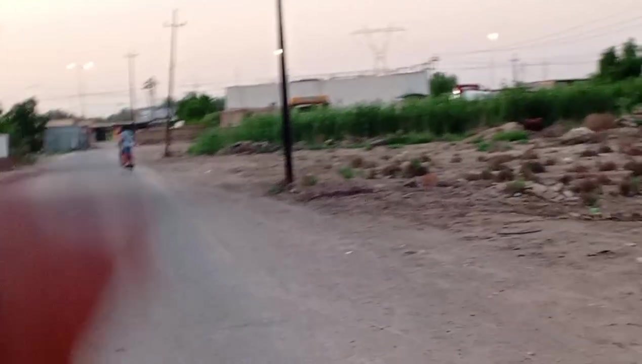 بيت مع قطعة ارض بل العلاك للبيع
 مساحه 1000متر
خلف محطة العلاك سند 25 طابو زراعي 
واجه 20متر نزال 50 موقع راقي 
اتصل وتدلل 
*********** 
***********
جميع القطع بل العلاك موجوده
