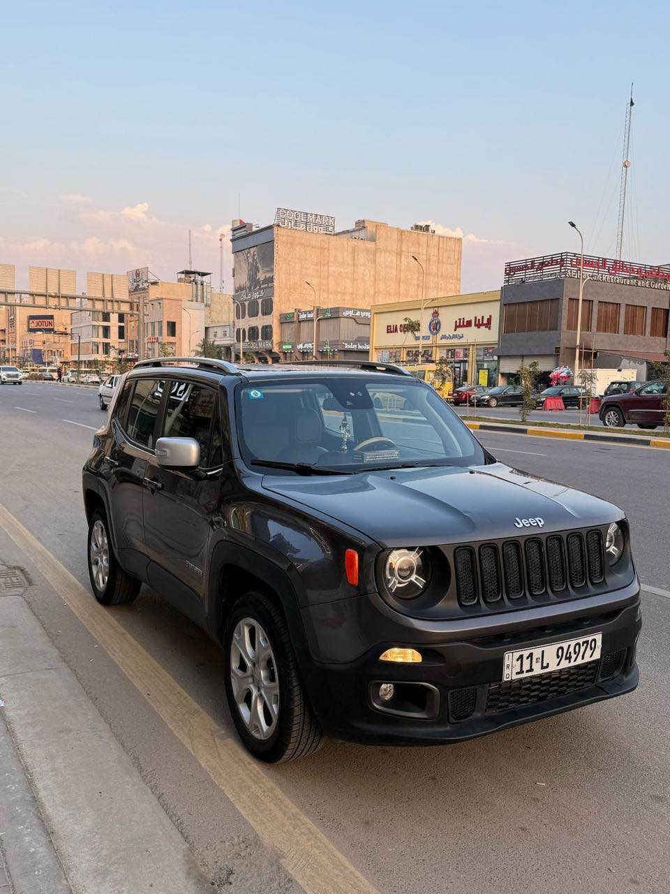 السلام عليكم 
جيب رينكيد 2018 رقم بغداد ب اسمي 
مواصفات اللمتد 
ماشيه 48 الف ميل 
بيها ٣ قطع صبغ 
جاملغين وبنيد

كير ومكينه كفاله 
بيها ملاحظات بسيطه 
110 وبيهه مجال
*********** البصرة, العراق
