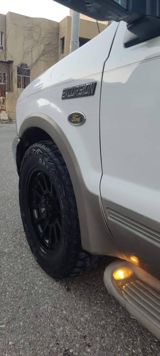 فۆرت ئێکسپروشن مۆدێل 2004 ڕەقەم دهۆک سەنەوی بەسەرجوە8وەرەقەغەرامەی لەسەرەدوای معامەلەئەیگێڕمەوە سەنەوی بەسەرجووە بەشەرتی تەحویلوغەرامەوبڕاوە سەیارەیەکی زۆرجوانە مەکینەوگێڕی هەشت بستۆنی بەنزین بیلاد تاک ئەکسل  سێڕیز کوشن تەبریدمەرکەزی بێدەعموبێلێدراوی بێ بۆیاخ ناوفۆڕمیکاگێڕئۆتۆماتیک بۆفرۆشتن سعری 95گەڵاومعامەلە
شوێنمان سلێمانییە 
*********** السليمانية, العراق
