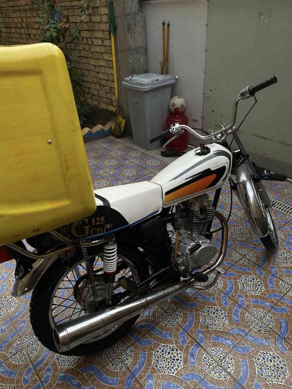 نامة امتياز موديل 22 اوراق اصولي الدراجه شلعتهه قويه وستوهه معمرة مكينة مفتوحه مامكفول 
***********
