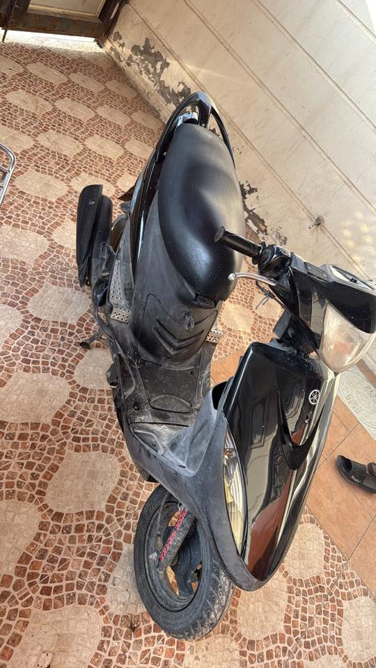 سلام عليكم دراجه ماكس عدله للبيع الدراجه نضيفه بس بيه دخان ابيع كايمه بس ما مفتوحه علشرط الدراجه مال حاويه مأخذه علا أيدي الشراي يتصل ***********
