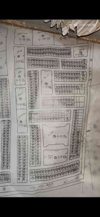 قطع أرض • ٤٠٠م • قريب شارع ٣٠