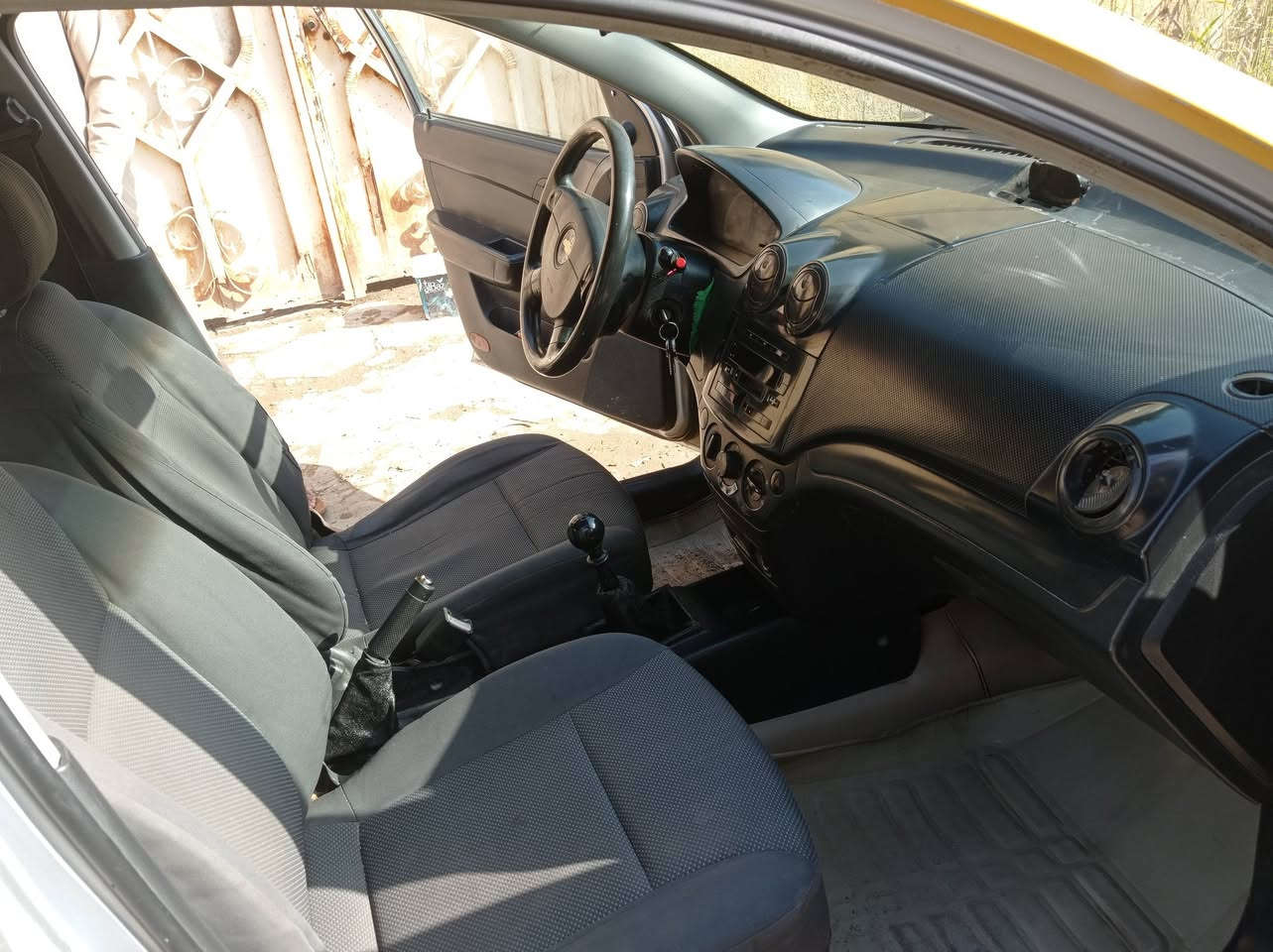 السلام ۈعـْليگم
اڤيو 2009 للبيع سياره جاهزه كير ومحرك وتخم تاير وحداديه وكهربائيات تبريد شغال رقم بابل مشروع وطني مداور ثاني يوم وما مبدل بيه اي قطعه مكفوله م̷ـــِْن الكصه ولنقل الجثه والضربه القويه بيه طخات بصيطات سنويه ما منتهيه لحد 2027
مكاني ذي قار قضاء النصر ***********
