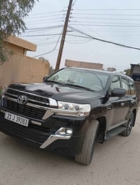 لاندكروز • ٢٠١٧ • ١٦٠ الف