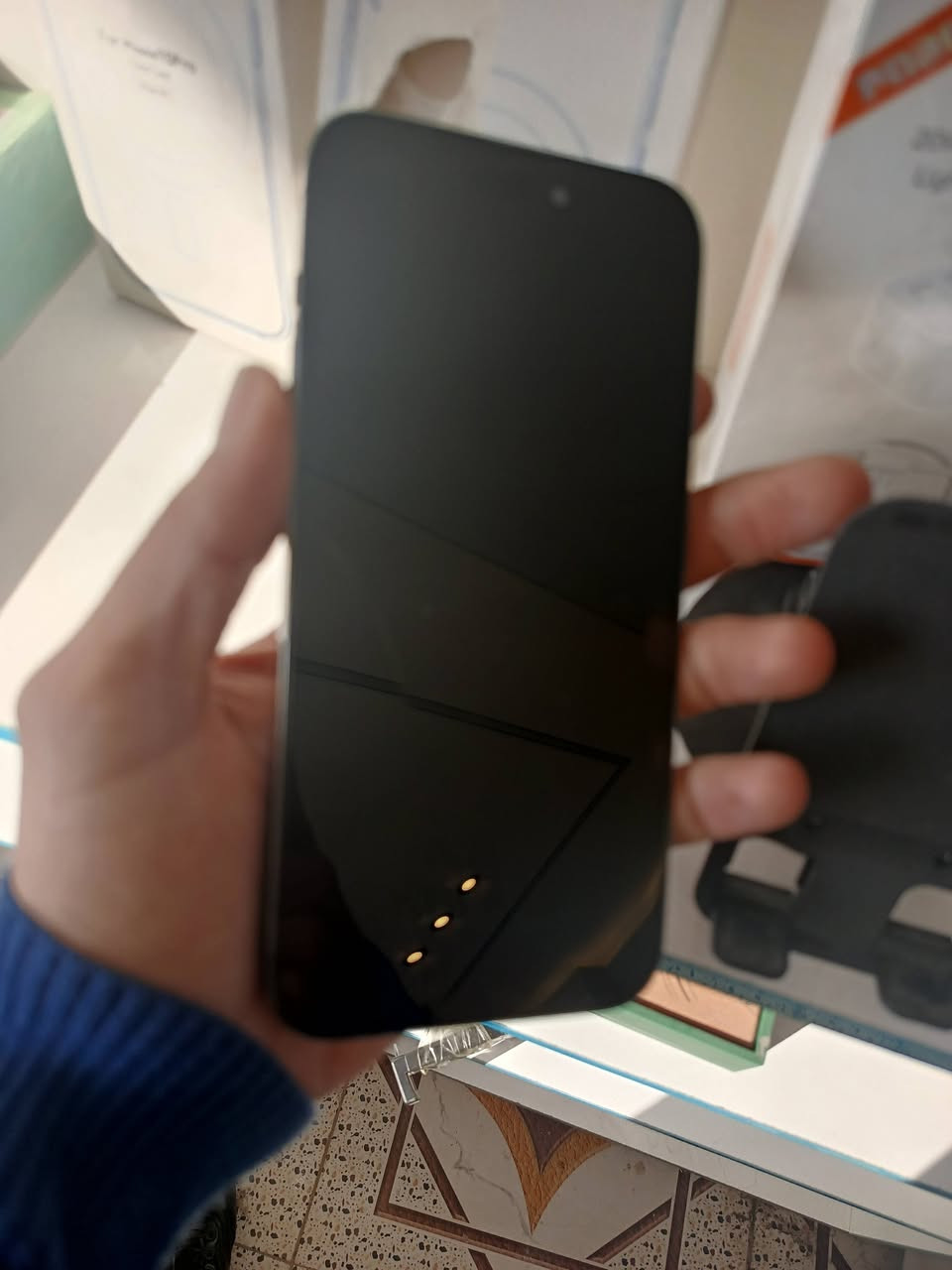 ايفون 14 برو ماكس مبدل شاشه وبيهه فطر ب83 ذ256 الباقي كله شغال بسعر مناسب ب470 الف للاتصال ***********
