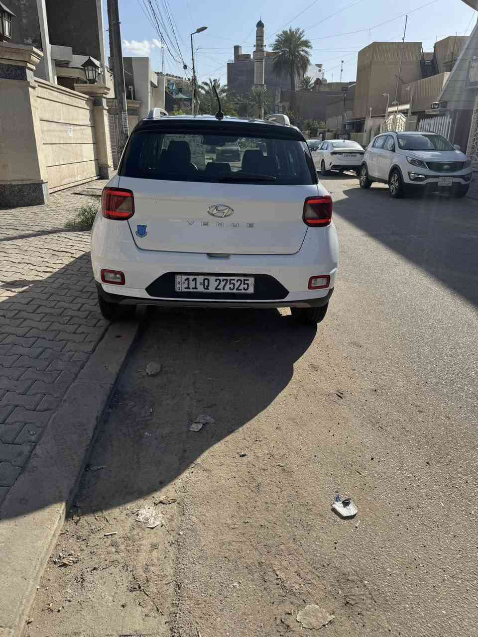 هونداي_فينو
#موديل_2023
#مرقمة_بغداد
#تو كلار قمارة سودة

  المواصفات 

1- بصمة 
3- داخل لونين 
4- شاشه كبيرة كامرة دوارة 
5- فول  تحكم ستيرن جهتين  
 6- ويل كروم 
7- شاشة كبيرة كاربلي +اندرويد 
8- نظام انذار
9- مانع انزلاق
10- تراكشن منحدرات
11- وضعيات قيادة  
12- رادار تحذير جانبي 
13- رادار خلفي
14- رادار امامي
15- تحديد مسار 
16- مكينة 1600 دبل نوزل 
17- حمالات سقف
18- حساس خلفي
19- دبل بصمة 
     تدفئة مقاعد امامية
 و السيارة جديدة جدا و السيارة اجمل و أحلى بكثير من الصور صور الحادث مرفقة مع الصور 
السعر 125و بيها مجال بسيط الاتصال ***********

📍المكان : بغداد , الاعظمية
