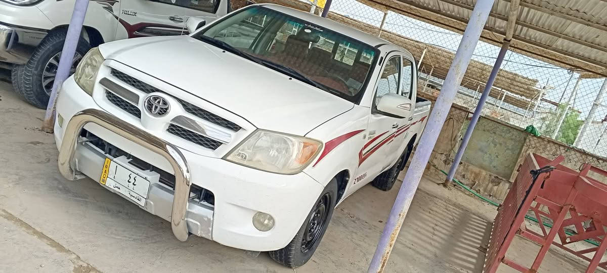 بيك اب تويوتا هايلوكس موديل 2007
سيارة كفالة عدة بارد.جاملخ ورة 
رقم مميز 
اتصال ***********
السعر 130ةبيها مجال
