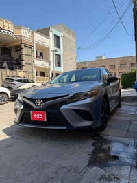 تويتا كاميري موديل 2019 أمريكي  فول مواصفات بصمة سلايد فتخة سقف شاشة ك...