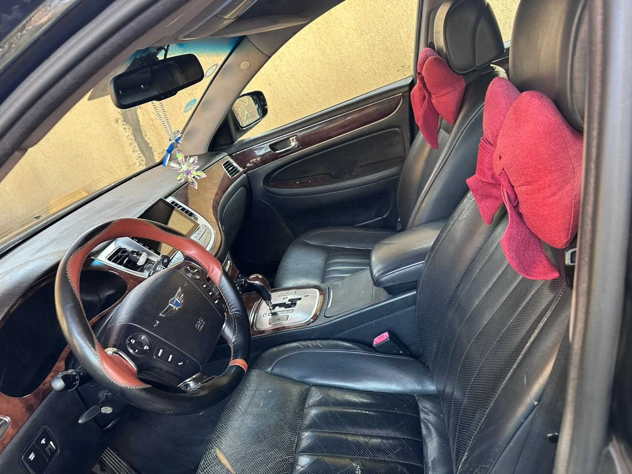 السلام عليكم جنسزز موديل 2013 فول مواصفات عده فتحه قطعتين تبريد حته بالتنته تدفىه كشنات شغاله تحكمات شاشه واي فاي كاميره خلفيه وهواي مواصفات بيها كصه جنطه غرفه جديده تخم تاير حداديه جديده اماميه خلفيه تبريد ثلج مكينه 6 سلندر وكير
سيارة متومة رقم شمالي طبق الاصل مكفولة من سرقة وعشاير 

***********
***********
