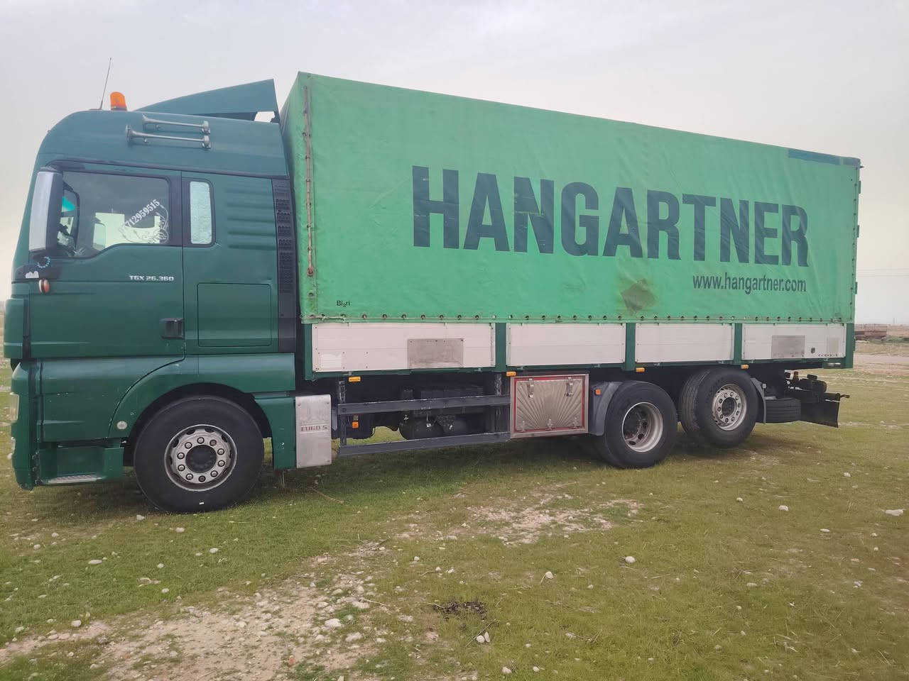 مان للبيع موديل 2008.
سياره تخم تاير
تخم جوبلس 
تخم دسكات
ريتايدر 6 طگات
تدفئه وتبريد
بايلر/ هورن بلاد
السياره على وضع الشركه
السياره بإسمي سنويتها نافذه لسنه 2028
موقع ديالى خانقين اي استفسار ***********
