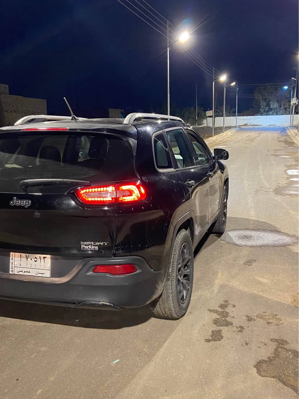 السلام عليكم
سياره للبيع
جيب بزون
موديل ٢٠١٧
نص فول
السياره نضيفه 
للاستفسار (***********) عمارة, ميسان
