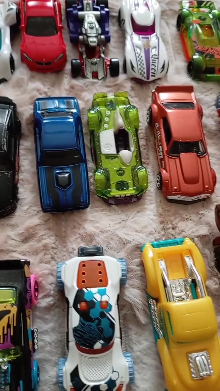 سيارات حديد هوت ويلز العدد 21 قطعه السعر ( 20 ألف ) توصيل جميع المحافظات 🚕🚕


**إذا كنت صاحب هذا الإعلان وتريد حذفه لأي سبب، رجاءا أرسل رسالة إلى الدعم الفني**