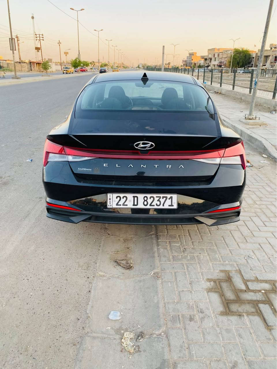 السلام عليكم 
بدون مراوس بدون اقساط 
النترا موديل 2021 وارد امريكي حادث فقط البنيد مبدل بدون دواخل  مكفولة الشواصي واللغود وكل الدواخل وصور الحادث بلمنشور واكو فديو بداخل المنشور كلشي واضح بي  وبيهة مكانين بارد فقط
مكفولة شرط السونار بسم شركة تريد وكالة تحويل اني حاضر  ماشية 75 ميل المواصفات نص مواصفات شاشة كار بلي كامرة دوارة حساس اطارات اطفاء المحرك اثناء الوقوف انظمة قيادة ثلاث وضعيات نورمل سبورت ايكو سمارت ام الرادار توقف ذاتي لمنع التصادم محرك وكير مكفولات السيارة مابيهة كل نقص استعمال شخصي سعرهة مال موديل 19 
السعر 118 ورقة وبيهة مجال حق الجية واتحدة واحد يلگي بسعرهة ونفس الحادث فقط قطعة وحدة بدون دواخل المكان بغداد البياع 
 متوفر واتساب *********** بغداد, العراق
