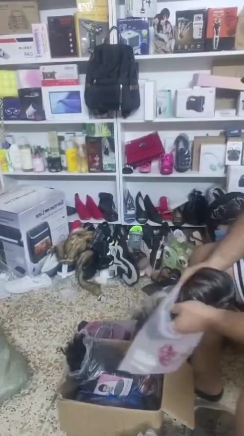 باروكات 25 قطعه
ابيعهن شلع ع 3 القطعه


**إذا كنت صاحب هذا الإعلان وتريد حذفه لأي سبب، رجاءا أرسل رسالة إلى الدعم الفني**