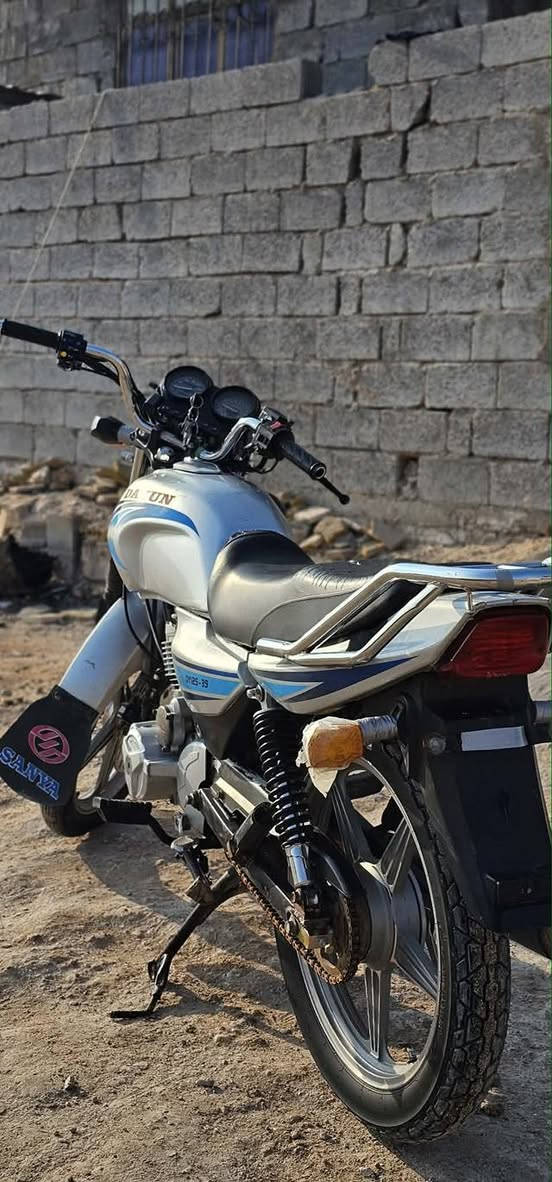 سلام عليكم دراجه للبيع دايون عضم مكفوله وراق مكتب حسين موديل 20دراجه نضيقه وخير من الله لستفسار ***********مكاني كربلاء حي الغدير
