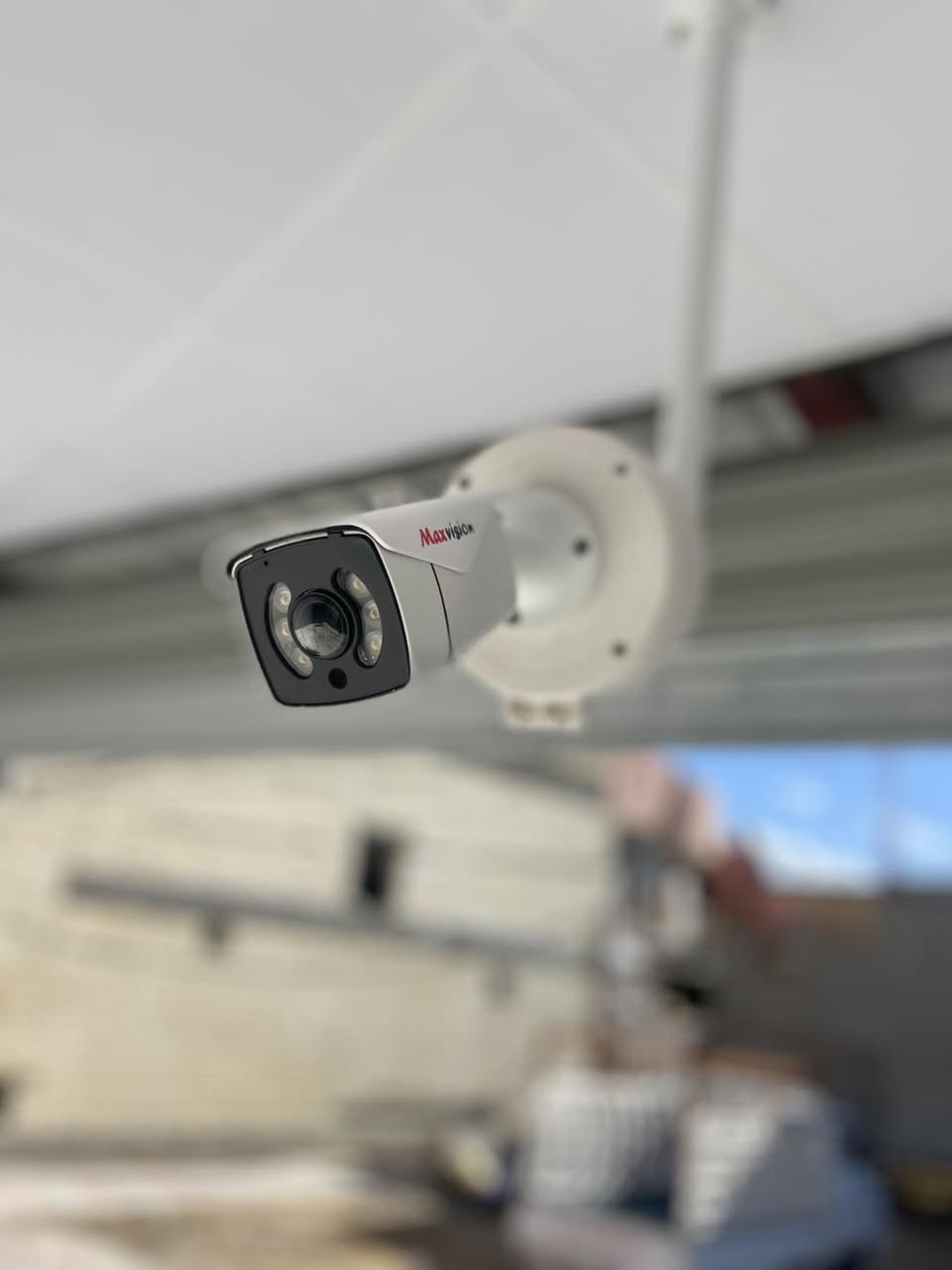 اختصر الزمن والجهد وتمتع بالجودة 
سلام عليكم 
تم تأمين مجمع احد زبائننا ب ٦ كاميرات من شركة ماكس فيجن 
دقة ٥ ميكا 
صوت وصوره 
ليلي الوان 
ضمان سنه 
#العنوان #
كربلاء/ طويريج/ شارع البلدية/ مجاور المستوصف الطبي 
# هاتف #
***********
***********
جملة- مفرد 
اسعار خاصة للمنصبين 
رؤيا الهندية 
وكيل معتمد
