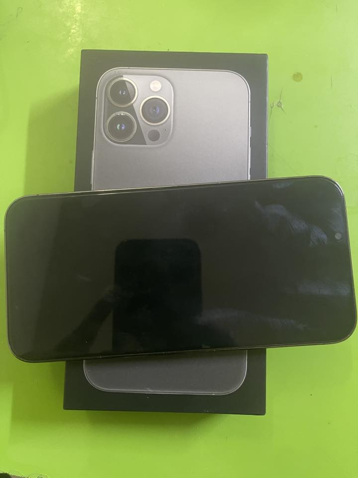 � للبيع: آيفون 13 برو ماكس
🔋 البطارية: 84٪
💾 الذاكرة: 256 GB
💧 Waterproof (جهاز مقاوم للماء)
🛡️ مكفول + كفالة عامة
🔥 سعر نار

📞 للتواصل:
📱 ***********
✉️ مراسلة أو اتصال
