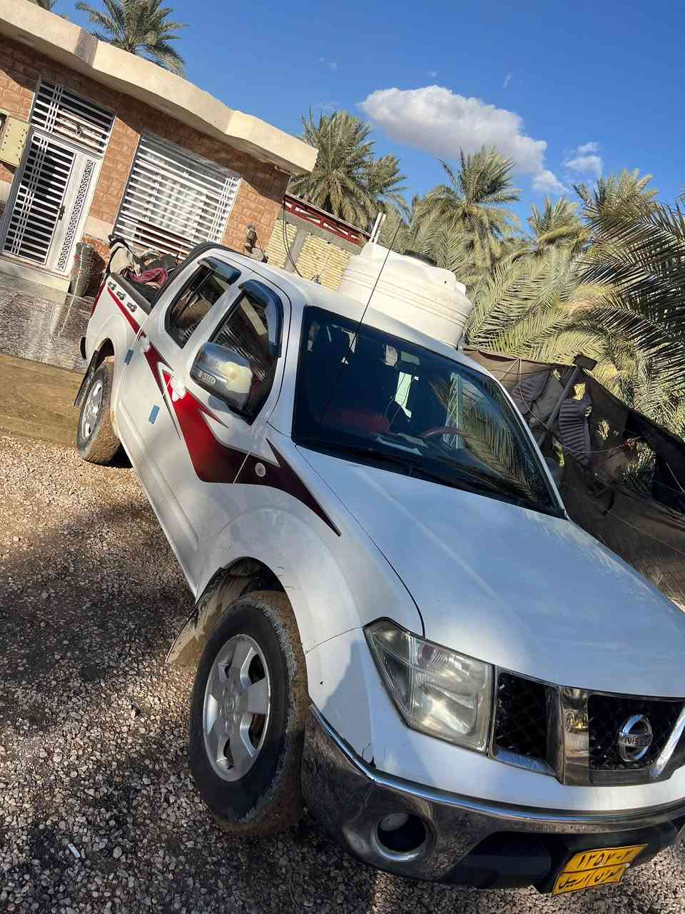 نيسان نيفاره 2013 للبيع فقط رقم أربيل السنويه منتهيه كير عادي مكينه كير نضيفات تبريد تدفئه شغلات مابيه نقص سياره نضيفه وجاهزه من كلشي 
السعر 95 وبيه مجال قليل 
مكلف بلنشر 
رقم راعيها ***********
مكانها كربلاء
