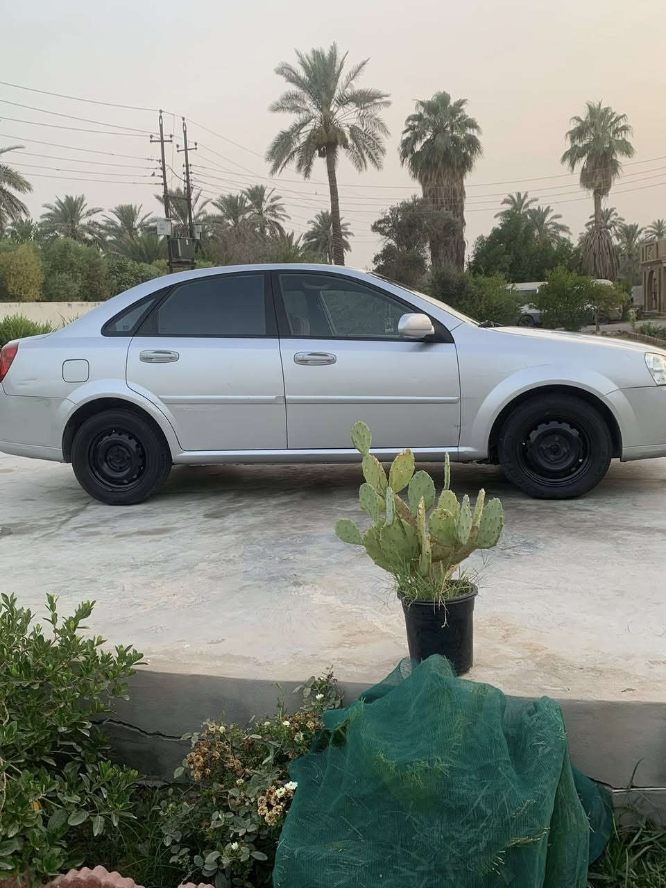 السلام عليكم ورحمة الله وبركاته
للبيع أوبترا 2011
سيارة كفاله من الصبغ و البارد والتبديل 
كير مكينه كفاله خير من الله 
صدر خير من الله
تخم تاير جديد 
سيارة بدون نواقص جاهزة للأخير 
رقم سليمانيه شرط التحويل 
العنوان بغداد المدائن 
السعر 103 وبيها مجال 
السيارة خير من الله نضيفه احلى من الصور 
***********
