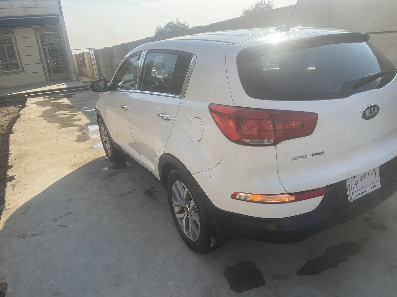 سلام عليكم كيا سبورتج للبيع موديل 2016 وارد امريكي  تحويل ثاني يوم رقم بغداد ***********//***********
