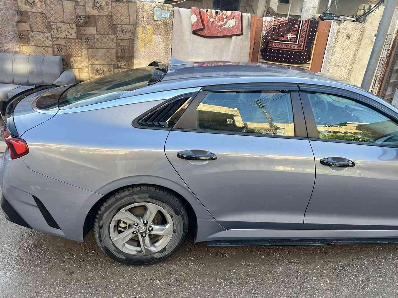 سلام عليكم كي فايف مديل 21امريكي مكينه1600تيربوفول موصفات ما عده الفتحه سياره حادثه بس بنيد مكفوله لغد شواصي    حداديه صدو جديده سياره متصرف  عليه ربع شغل وروح رقم شمالي ثاني يوم احولك السعر 165 لانتصال ***********
